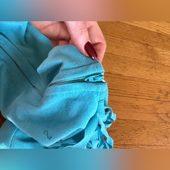 80s Vintage Fredricks of Hollywood Blue Ultra-Suede Fringe Dress - Picture 5 of 10